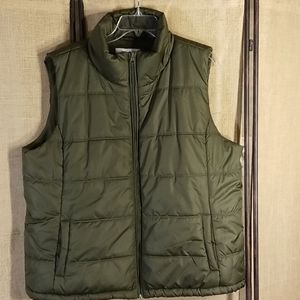 Olive green Puffer vest